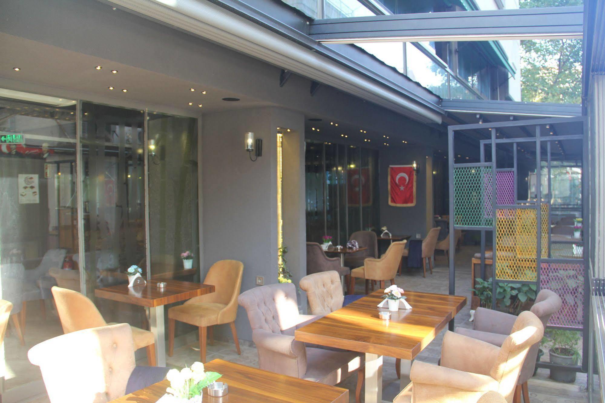 Turkeli Otel อิสตันบูล ภายนอก รูปภาพ